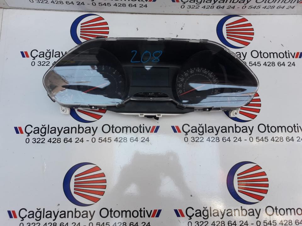 Peugeot 208 Gösterge Saati